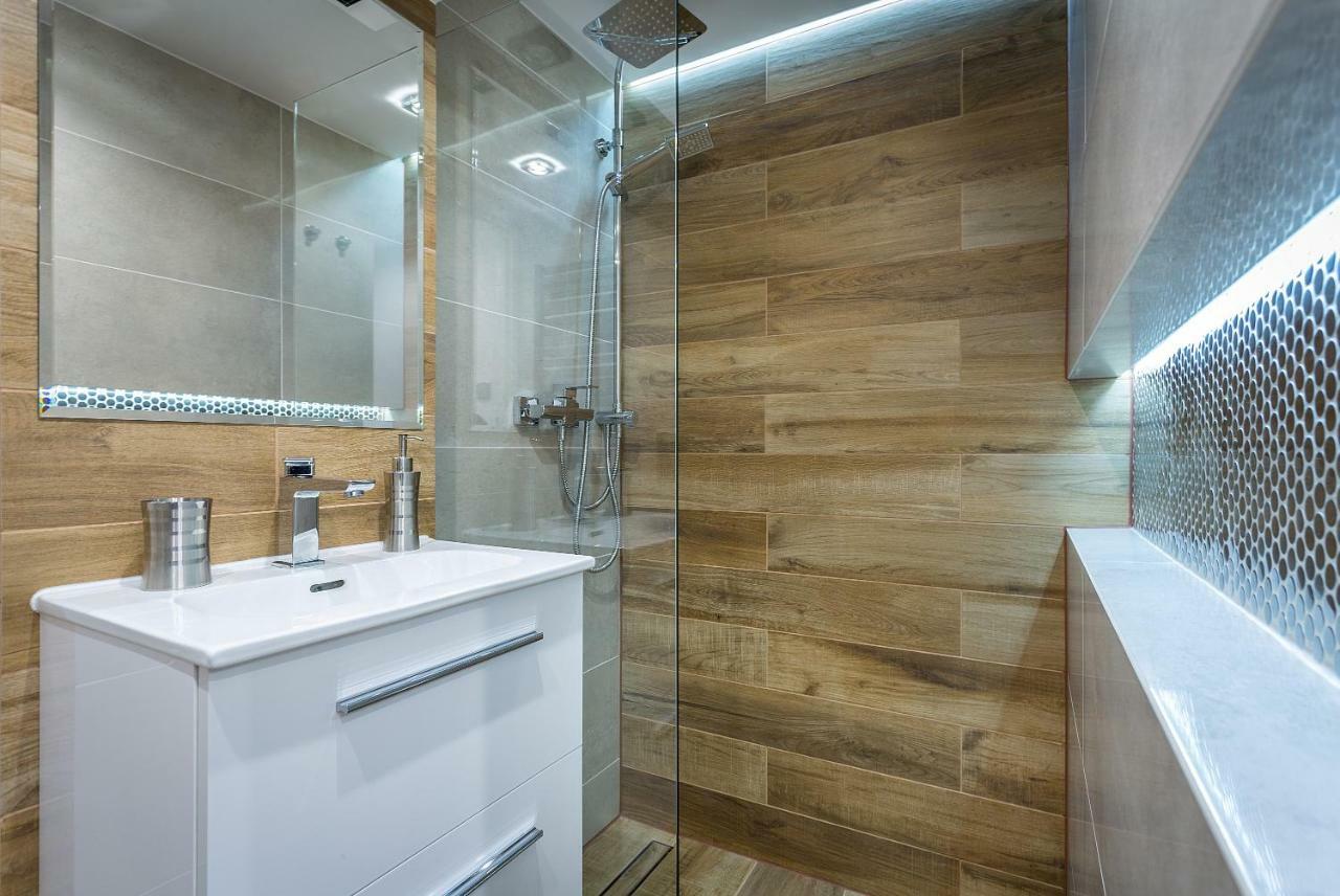 5B Premium Apartment คราคูฟ ภายนอก รูปภาพ