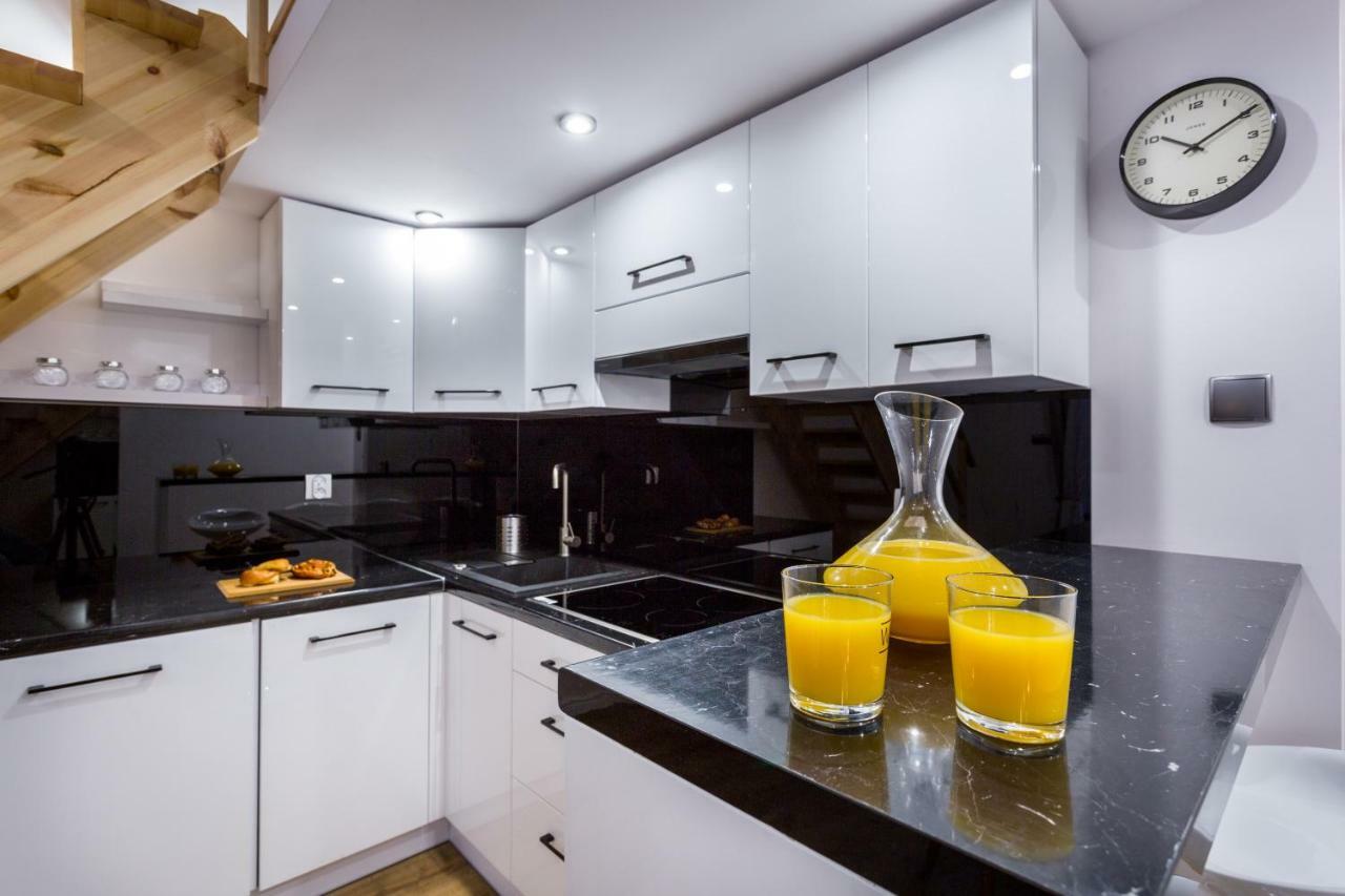 5B Premium Apartment คราคูฟ ภายนอก รูปภาพ